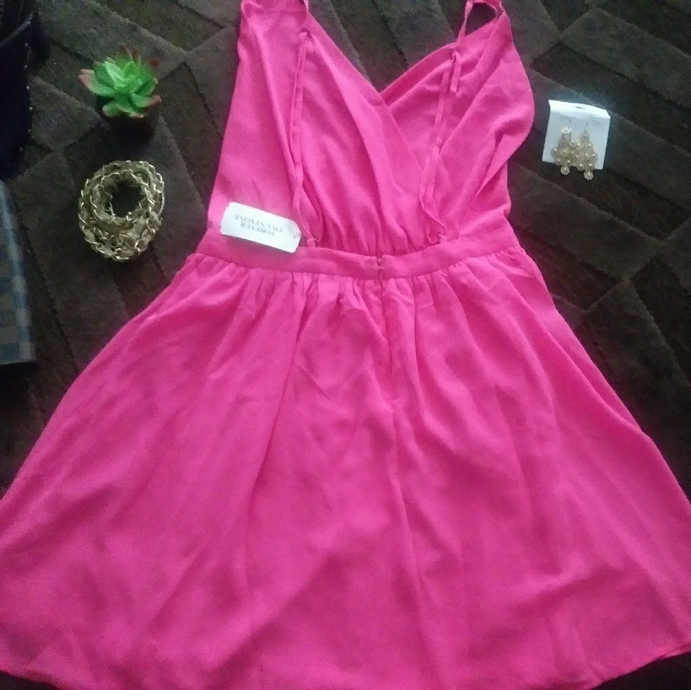 Hot Pink Dress - Picture 3 of 4